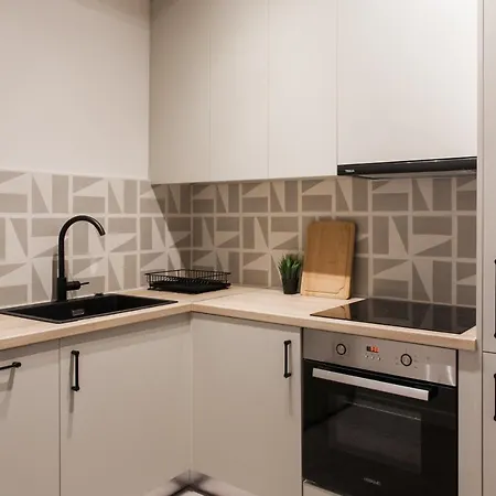 Glorious 1br In By Upstreet
